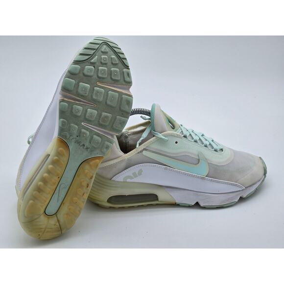 Nike Air Max 2090 Shoes Womens Size 8.5 Light Dew Pale Green Athletic Running - Picture 5 of 9